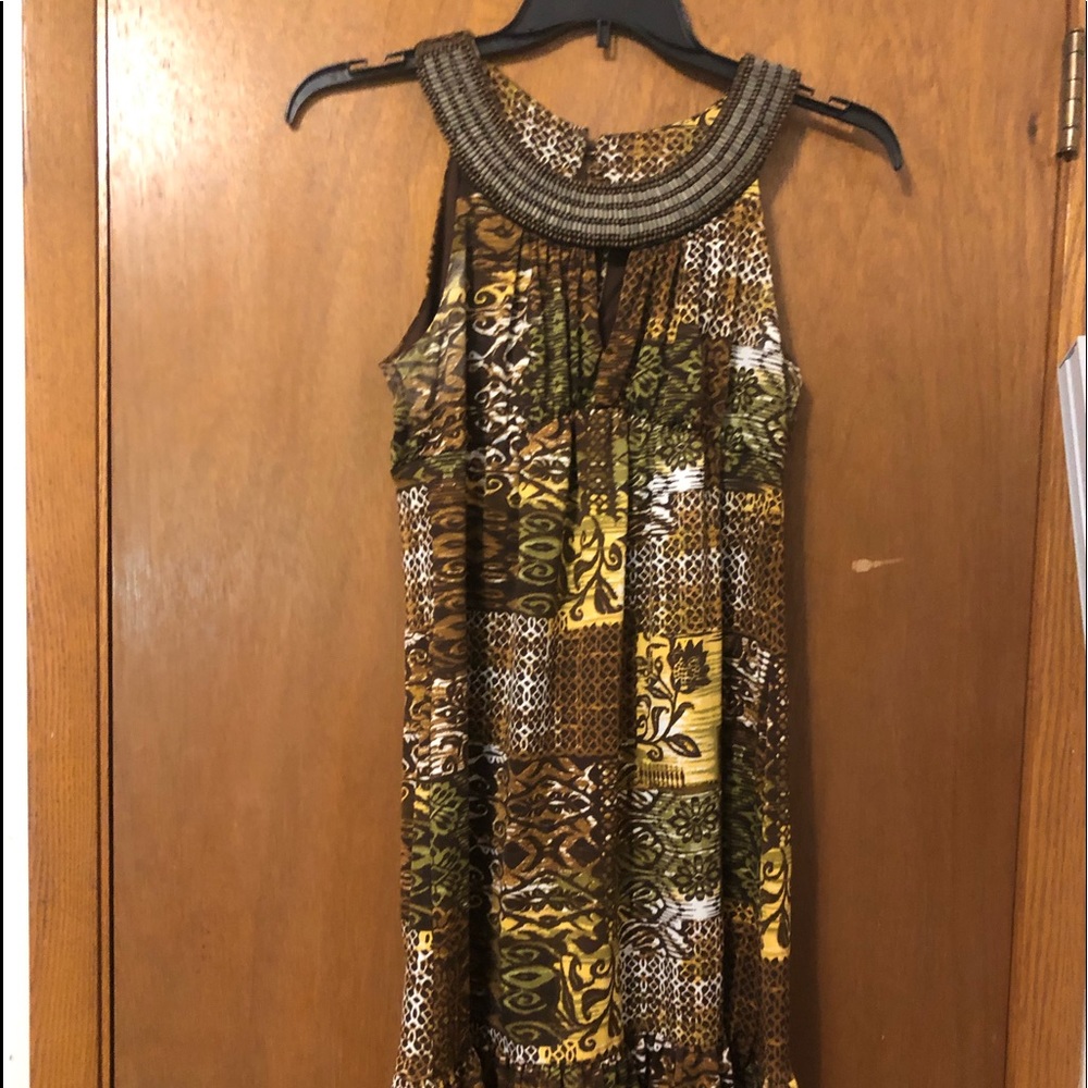 Dress in browns